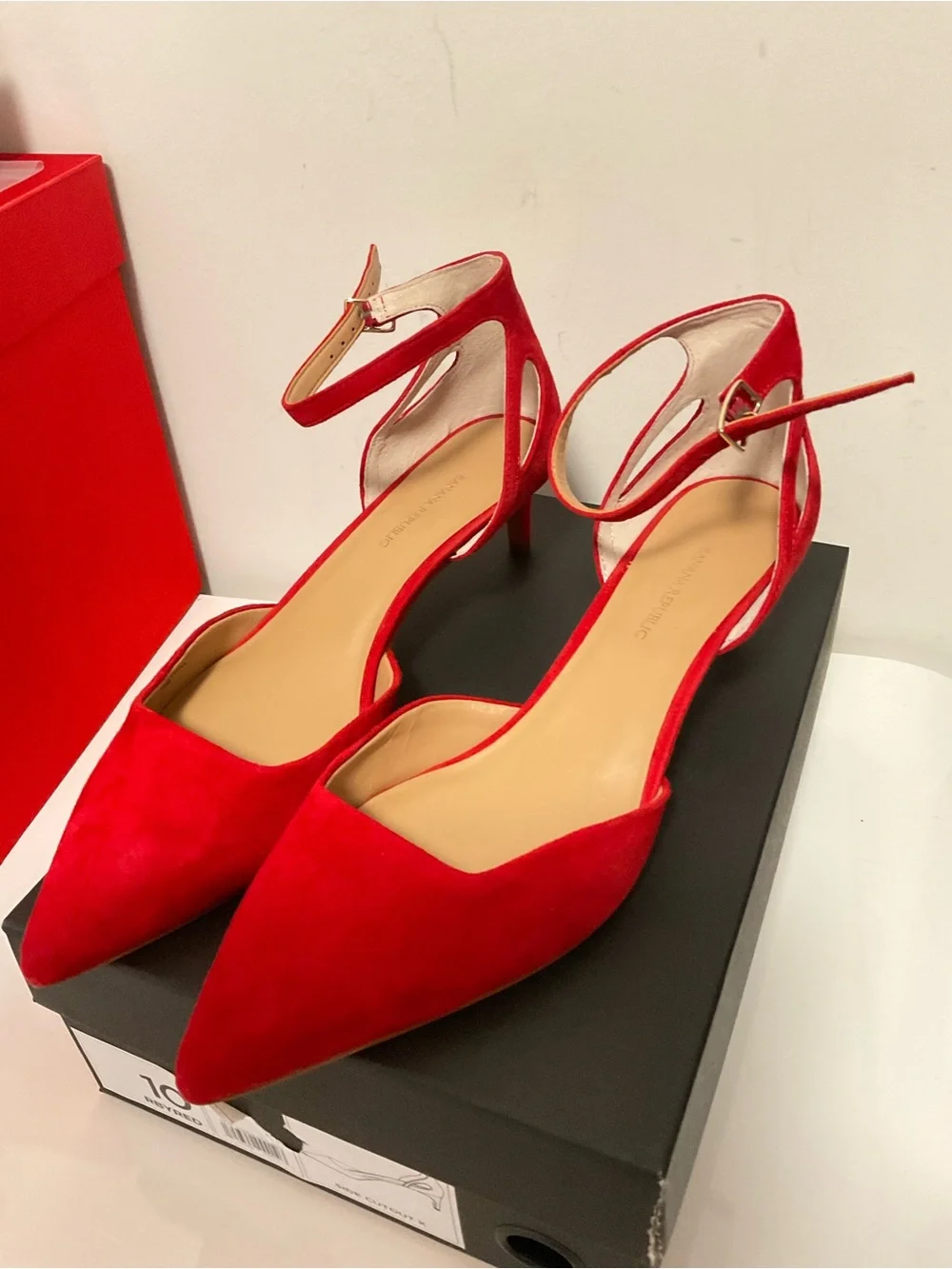 Banana Republic Red Suede Pointed-Toe Ankle-Strap Kitten Heels Size 10